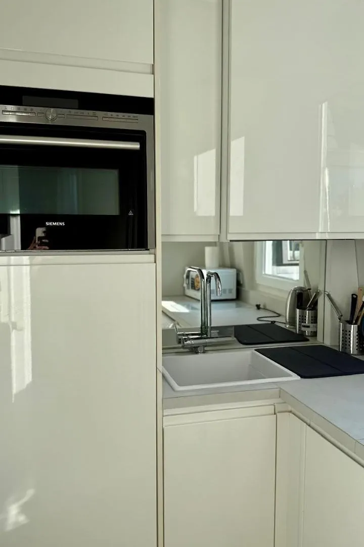 Apartment Luxury Appartement - Champs Elysees Paris France